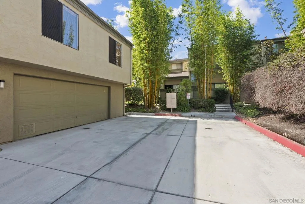 3244 Caminito Eastbluff 44, La Jolla, California 92037 home-pic-31