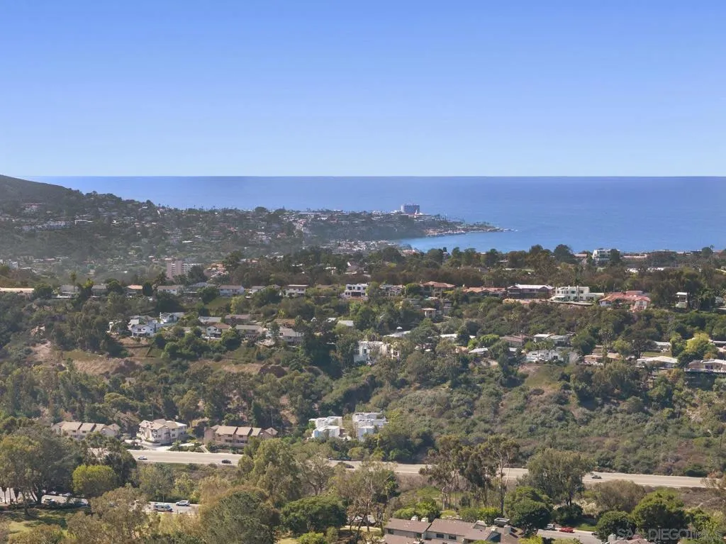 3275 Caminito Eastbluff 203, La Jolla, California 92037 home-pic-38