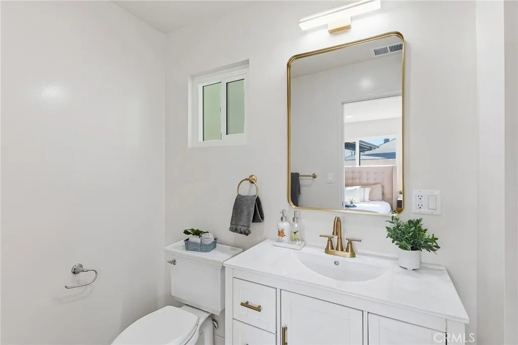 3328 N Verdugo, Glendale, California 91208 home-pic-22