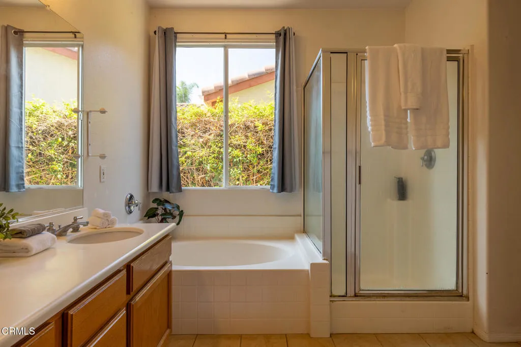 7505 Eisenhower Street, Ventura, California 93003 home-pic-17