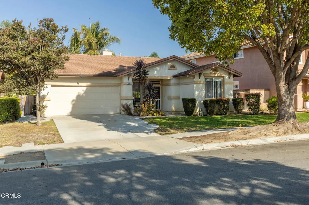 7505 Eisenhower Street, Ventura, California 93003 home-pic-0