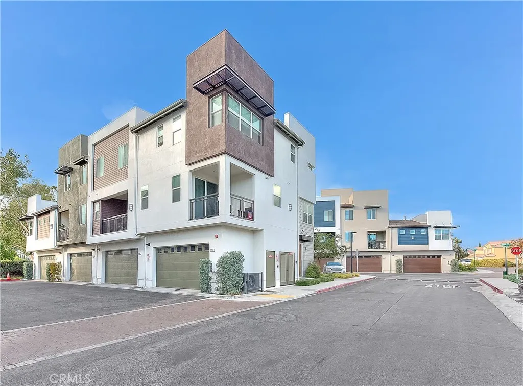 7718 Haywood, Rancho Cucamonga, California 91730 home-pic-2