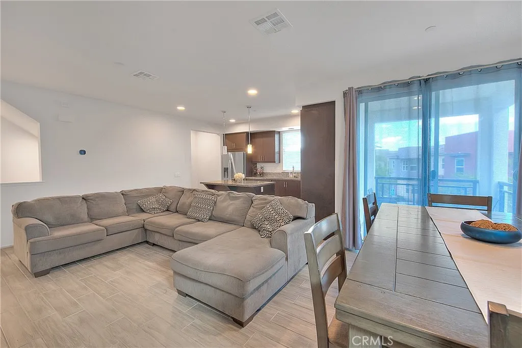 7718 Haywood, Rancho Cucamonga, California 91730 home-pic-4