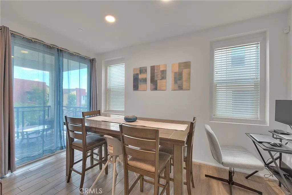 7718 Haywood, Rancho Cucamonga, California 91730 home-pic-16