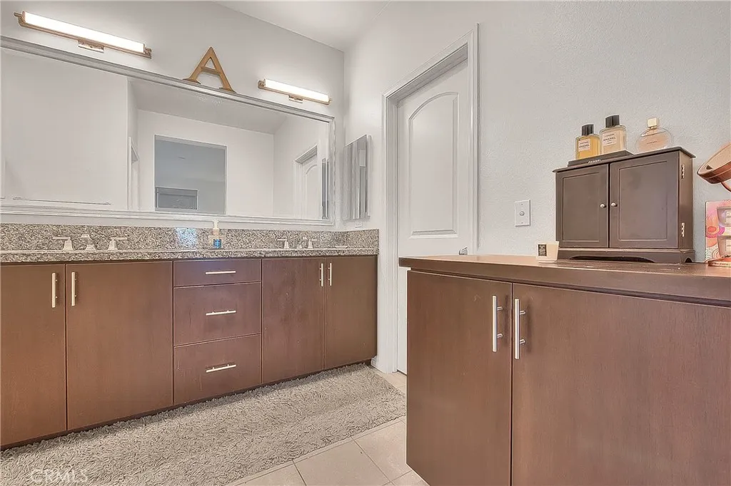 7718 Haywood, Rancho Cucamonga, California 91730 home-pic-20