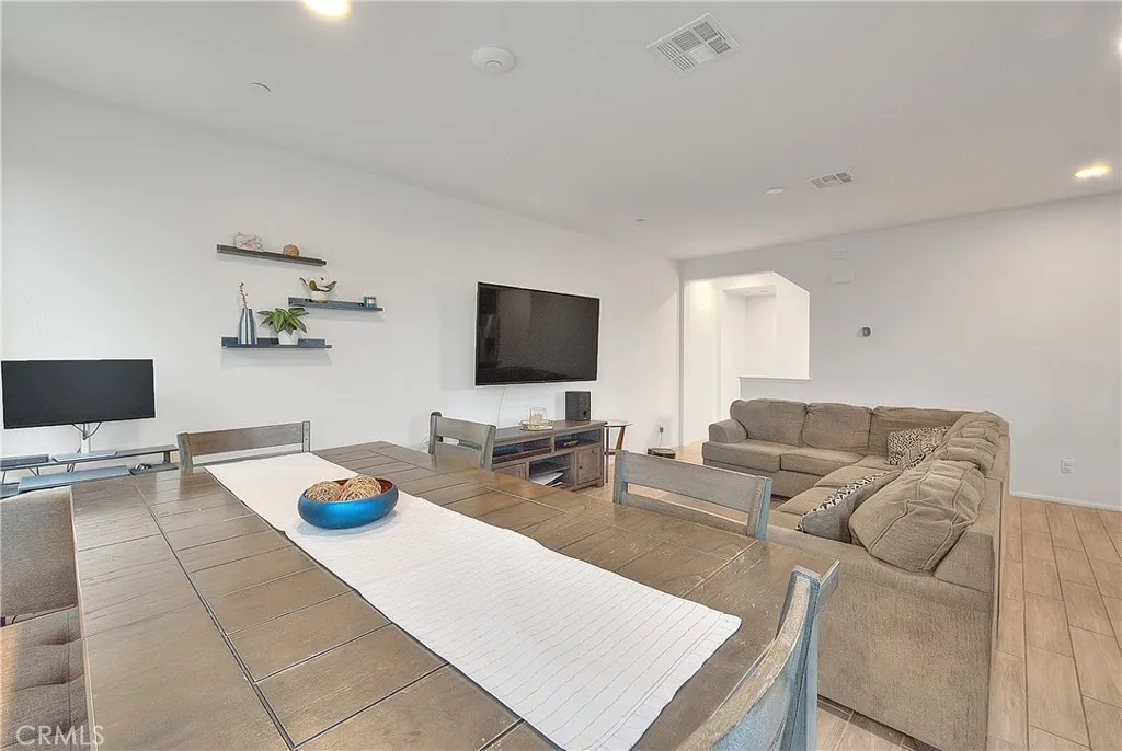 7718 Haywood, Rancho Cucamonga, California 91730 home-pic-15