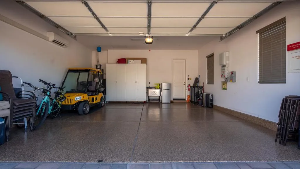 82707 Monarchos Court, Indio, California 92201 home-pic-36