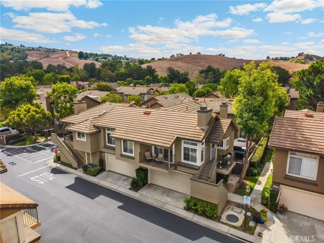 505 S Glenhurst, Anaheim Hills, California 92808