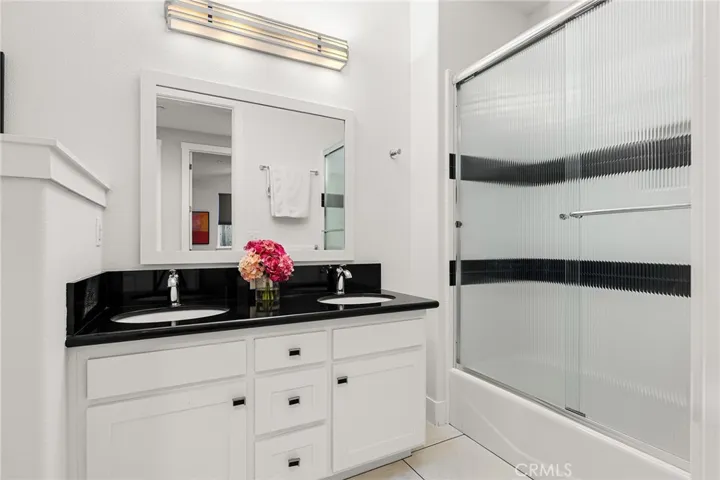 1924 Waxwing Way, Chico, California 95926