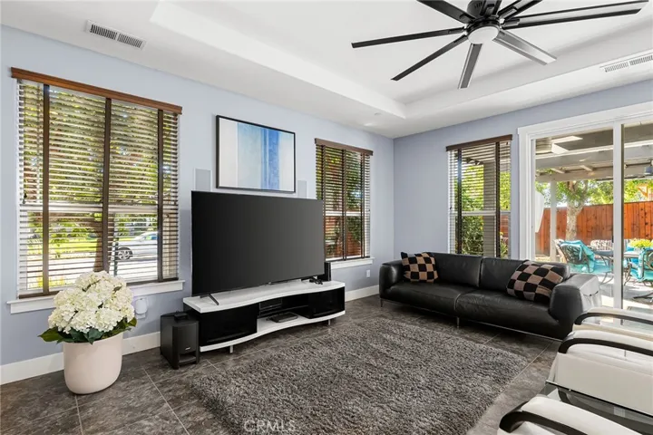 1924 Waxwing Way, Chico, California 95926