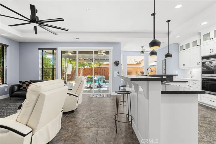 1924 Waxwing Way, Chico, California 95926