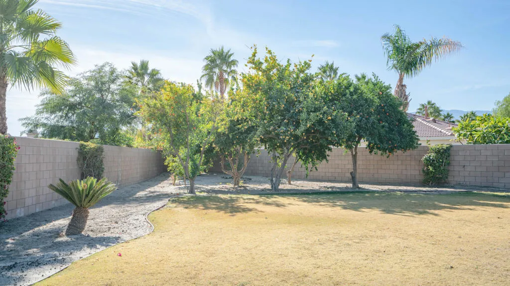 79925 Corte Calero, La Quinta, California 92253 home-pic-10