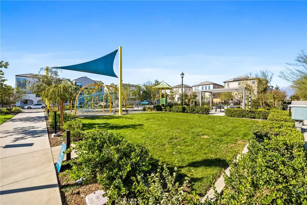 4433 S Grant Paseo, Ontario, California 91762 home-pic-12