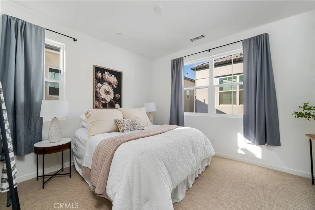 4433 S Grant Paseo, Ontario, California 91762 home-pic-7