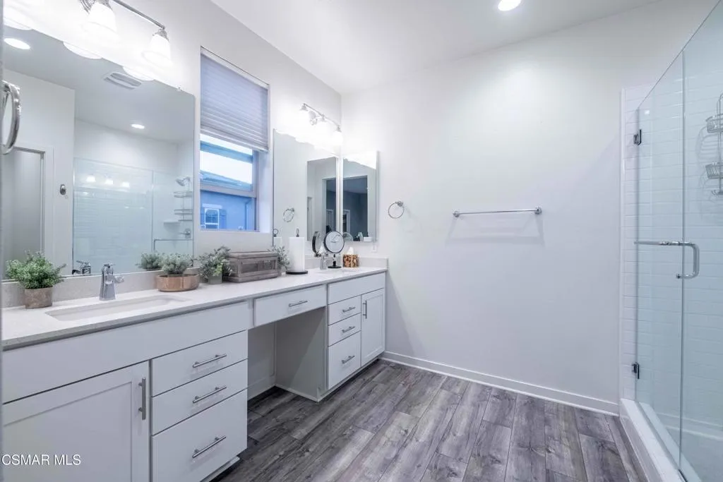 118 Red Brick Drive 1, Simi Valley, California 93065 home-pic-29