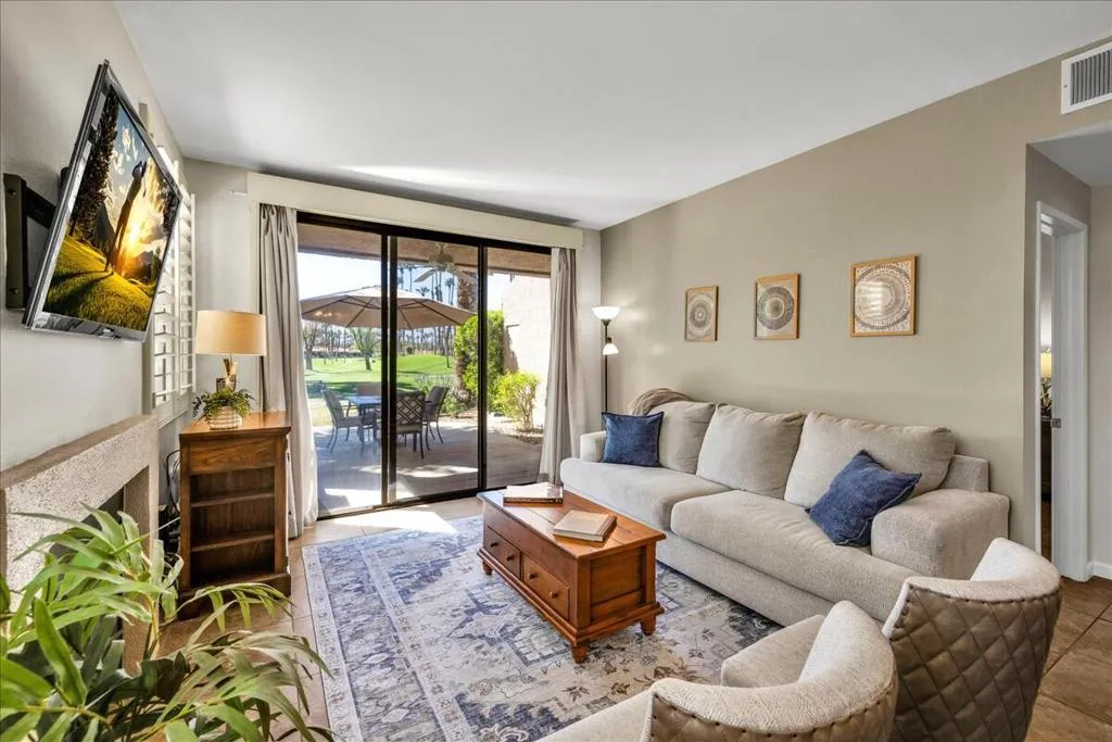 38517 Nasturtium Way, Palm Desert, California 92211 home-pic-0