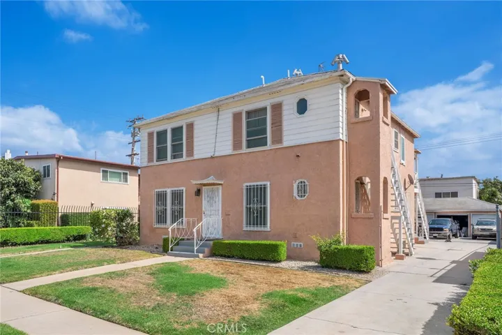 8616 5th Avenue, Inglewood, California 90305