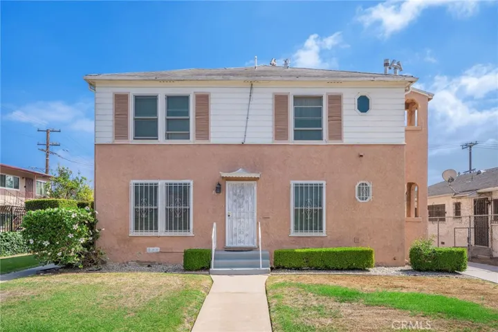 8616 5th Avenue, Inglewood, California 90305