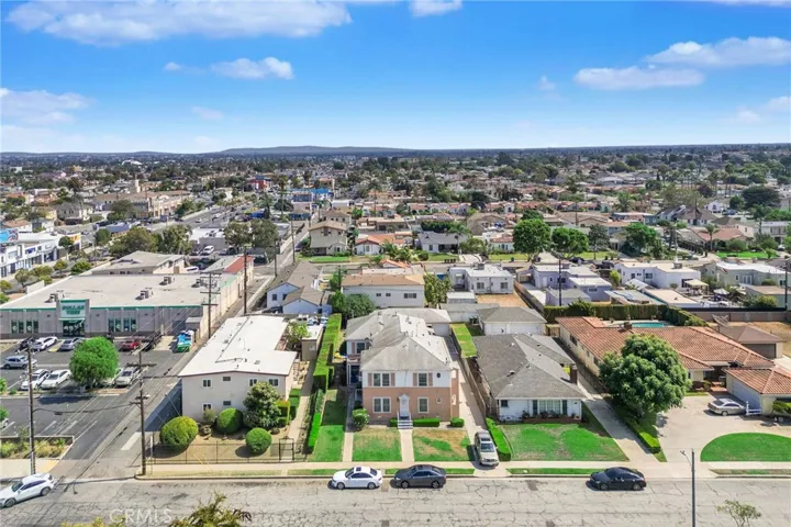 8616 5th Avenue, Inglewood, California 90305