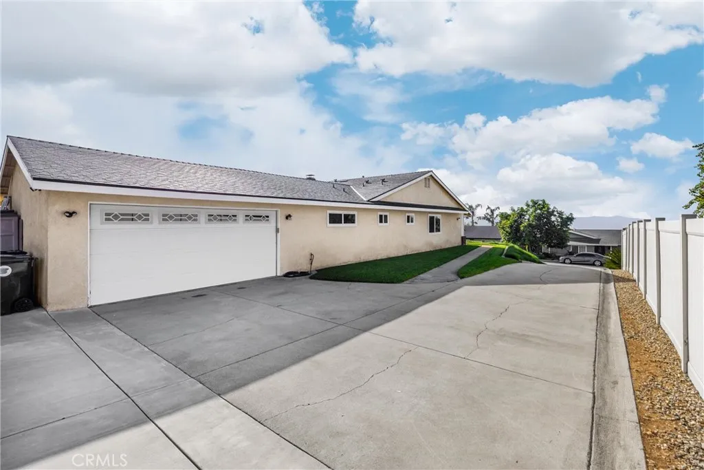 8986 Whirlaway, Rancho Cucamonga, California 91737 home-pic-3
