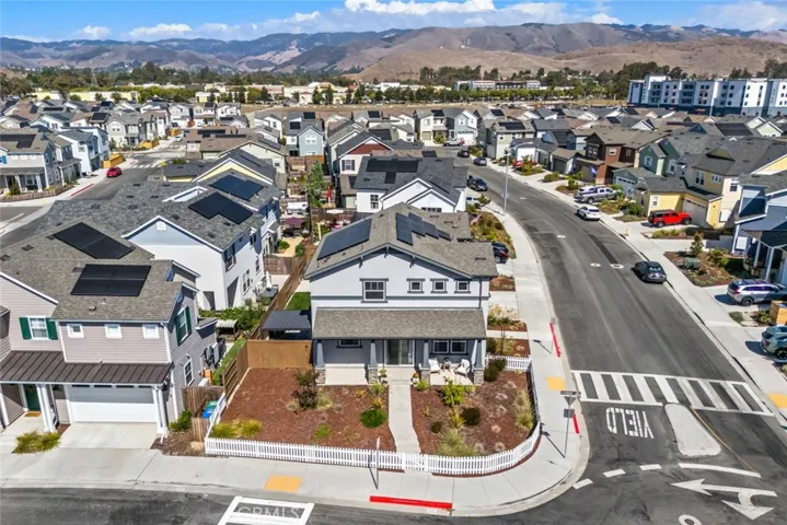 932 Legacy Lane, San Luis Obispo, California 93405