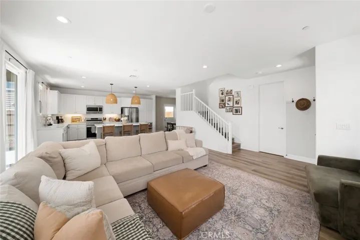 932 Legacy Lane, San Luis Obispo, California 93405
