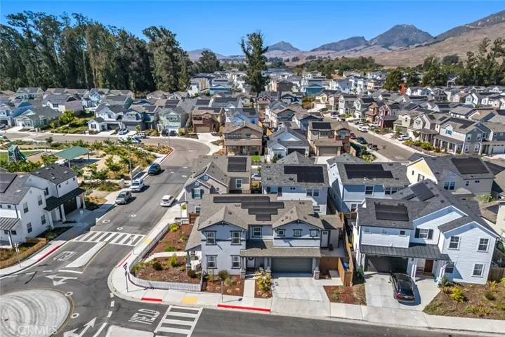 932 Legacy Lane, San Luis Obispo, California 93405