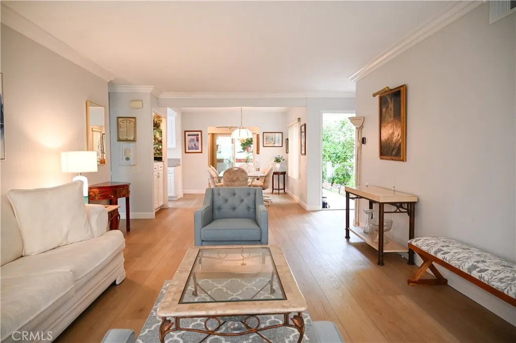 3296 San Amadeo, Laguna Woods, California 92637 home-pic-3