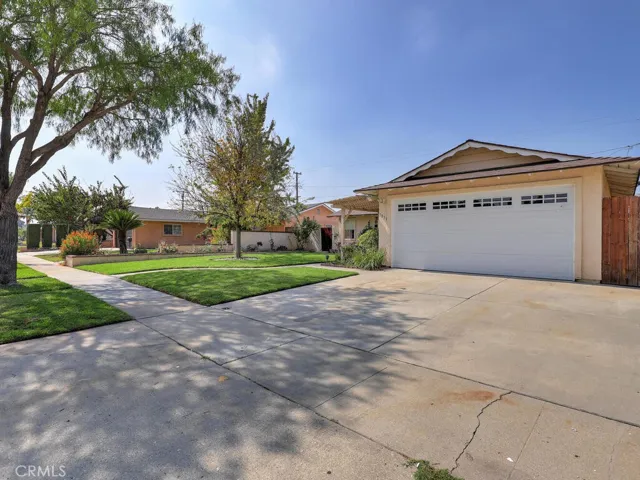 7837 La Costa Circle, Buena Park, California 90620