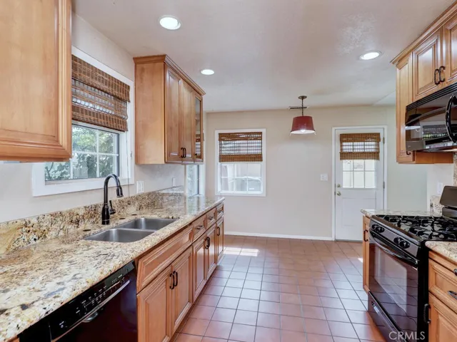 7837 La Costa Circle, Buena Park, California 90620