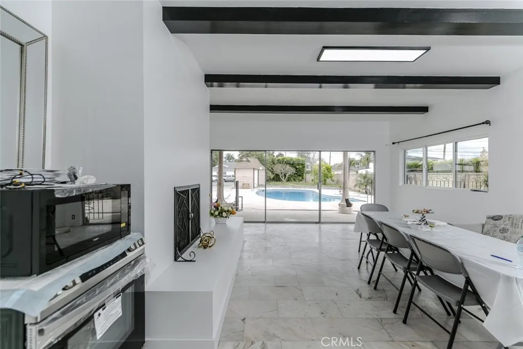 7737 Ethel Avenue, North Hollywood, California 91605 home-pic-7