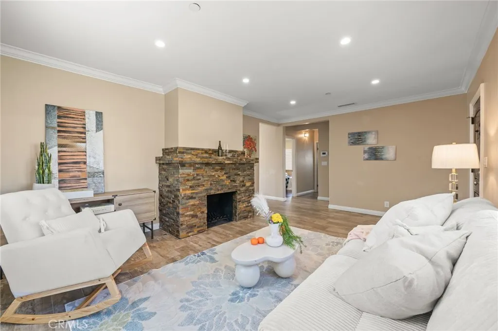 1786 Asbury, Pasadena, California 91104 home-pic-7