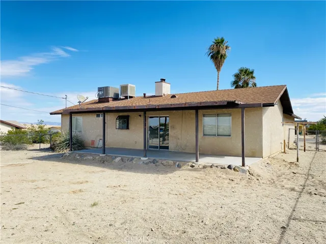 6758 Saladin Avenue, 29 Palms, California 92277