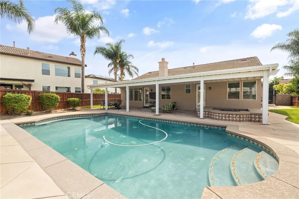 13512 Aspen Leaf Lane, Eastvale, California 92880 home-pic-26