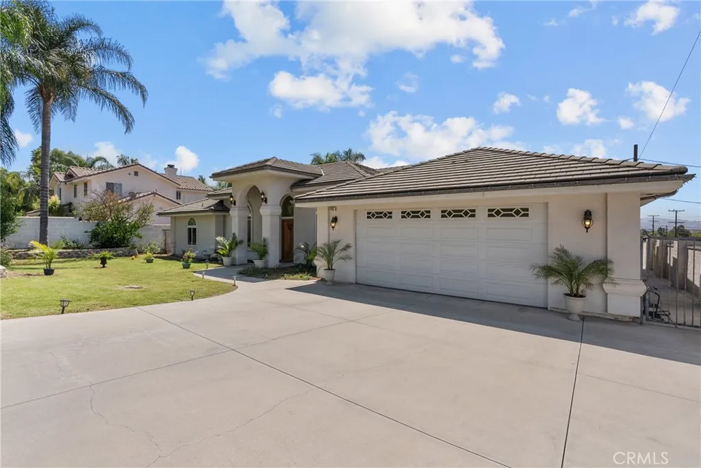 1403 Sonora Street, San Bernardino, California 92404 home-pic-3