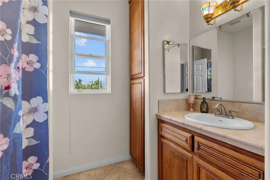 1403 Sonora Street, San Bernardino, California 92404 home-pic-22