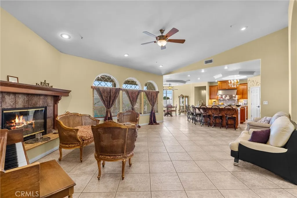 1403 Sonora Street, San Bernardino, California 92404 home-pic-12