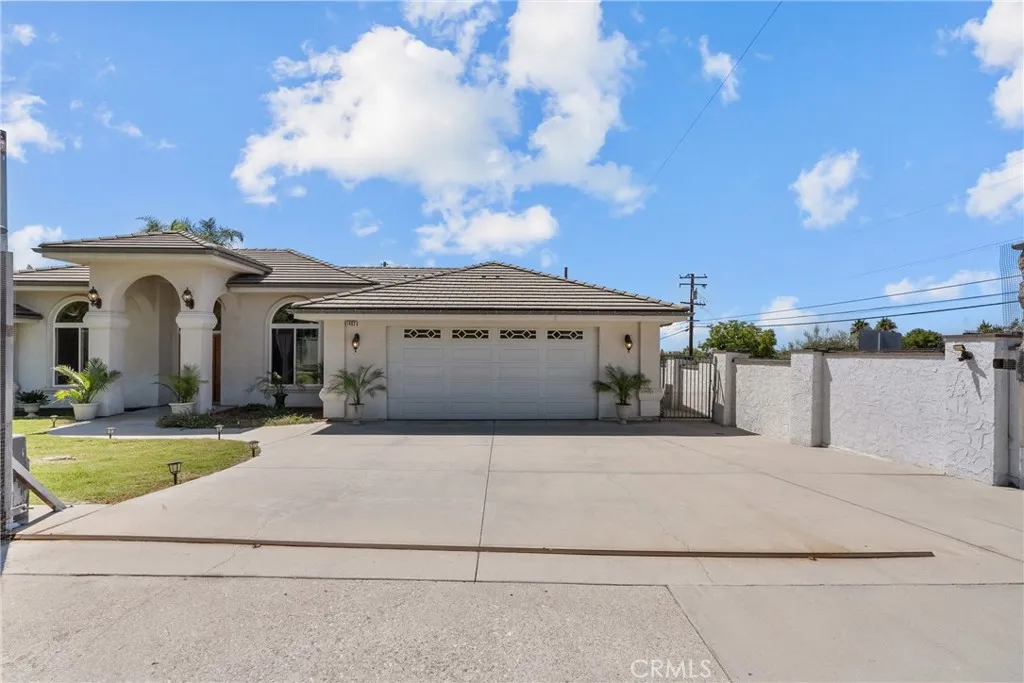 1403 Sonora Street, San Bernardino, California 92404 home-pic-2