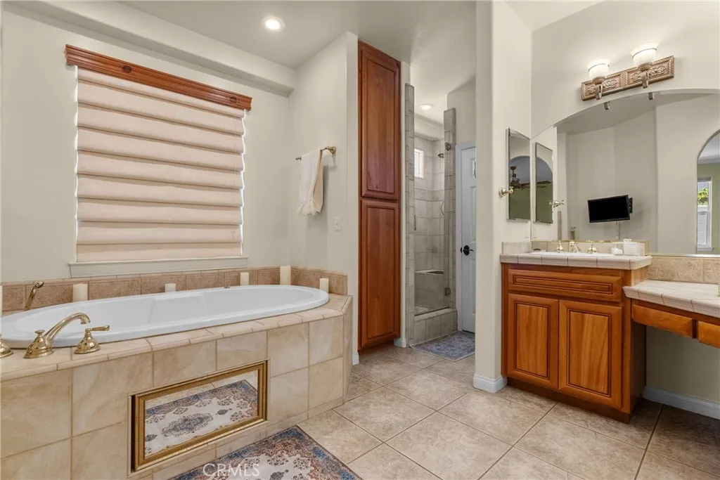 1403 Sonora Street, San Bernardino, California 92404 home-pic-33