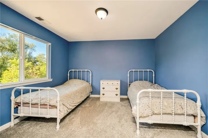 5385 Sabin Road, Kelseyville, California 95451