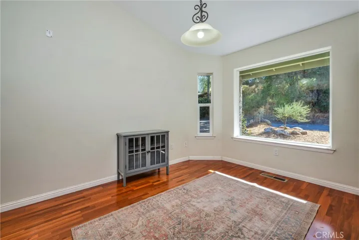 5385 Sabin Road, Kelseyville, California 95451