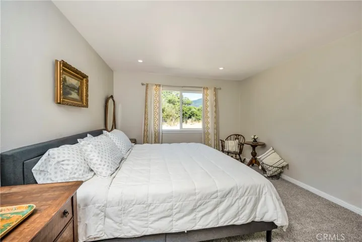5385 Sabin Road, Kelseyville, California 95451