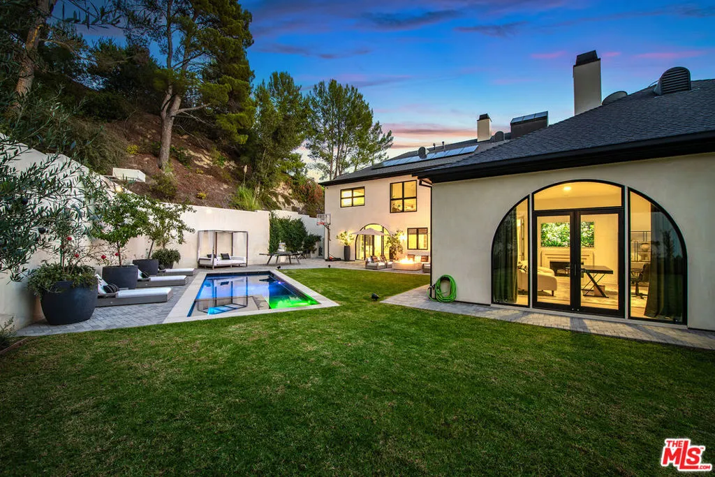 9577 Lime Orchard Road, Beverly Hills, California 90210 home-pic-63