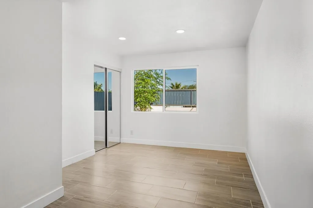 38855 Paradise Way, Cathedral City, California 92234 home-pic-30