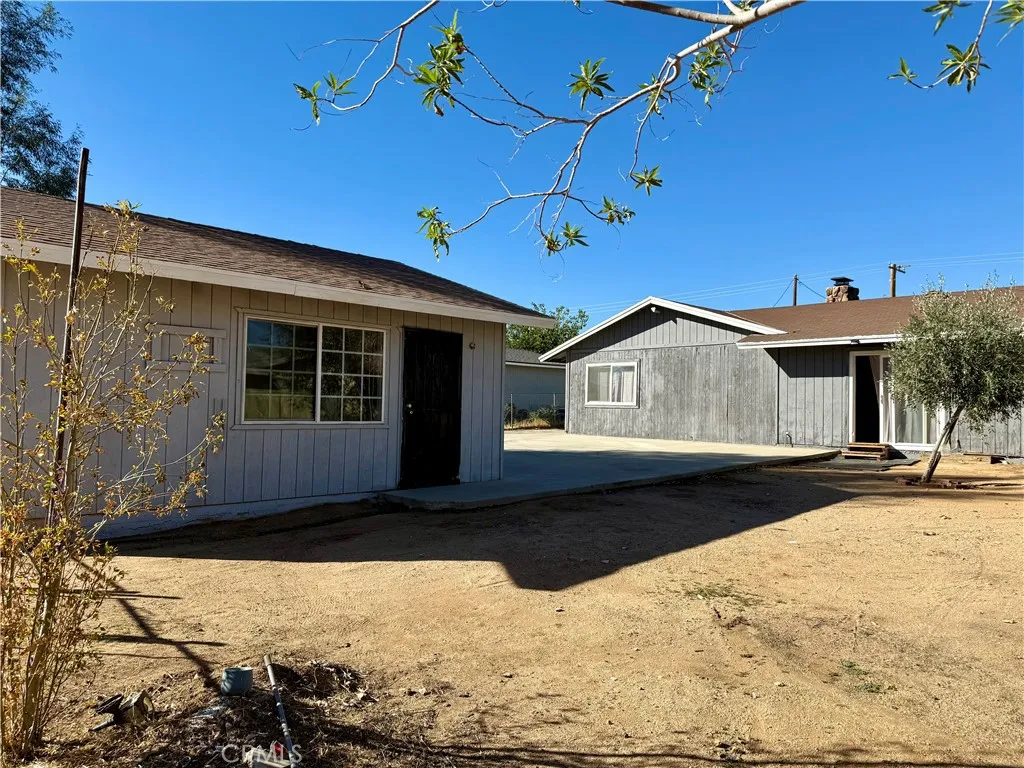 11509 3rd Avenue, Hesperia, California 92345 home-pic-47