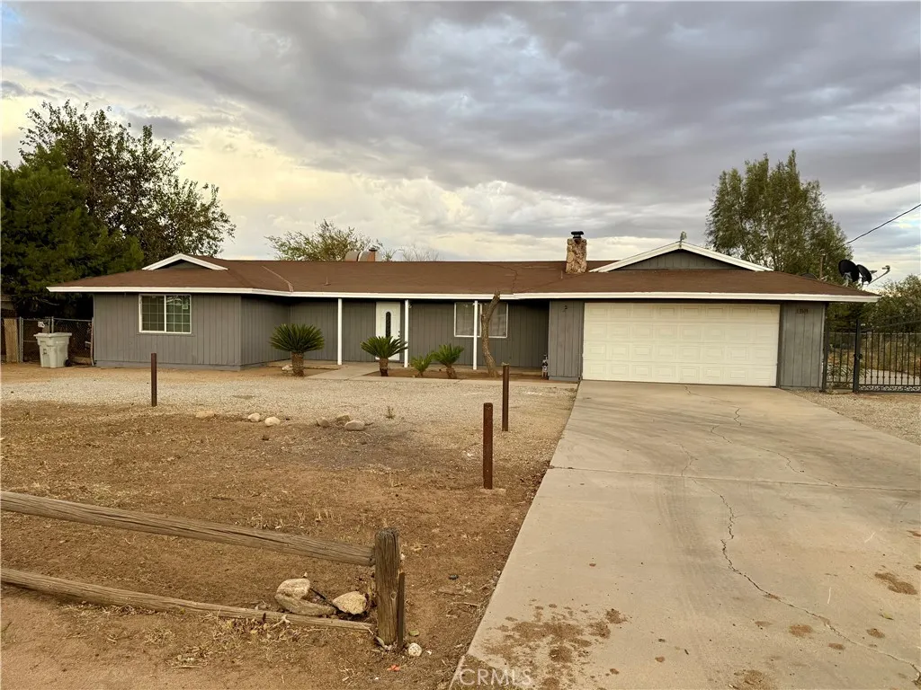 11509 3rd Avenue, Hesperia, California 92345 home-pic-0