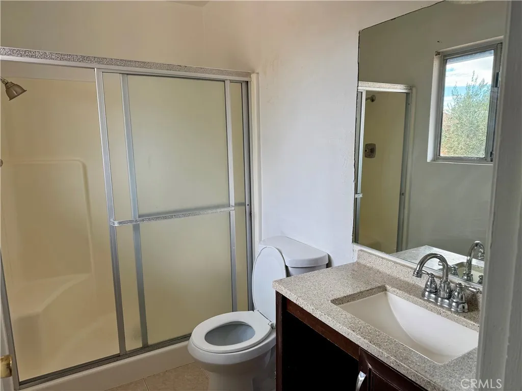 11509 3rd Avenue, Hesperia, California 92345 home-pic-31