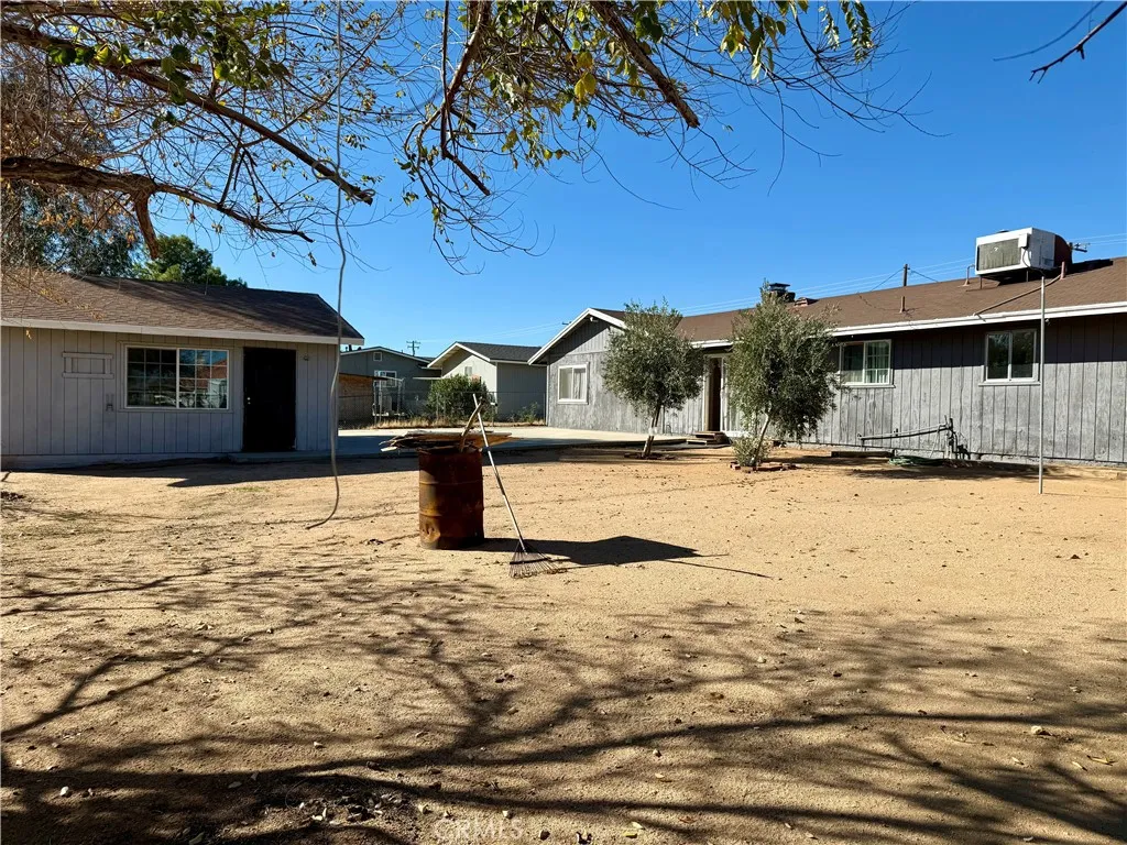 11509 3rd Avenue, Hesperia, California 92345 home-pic-46