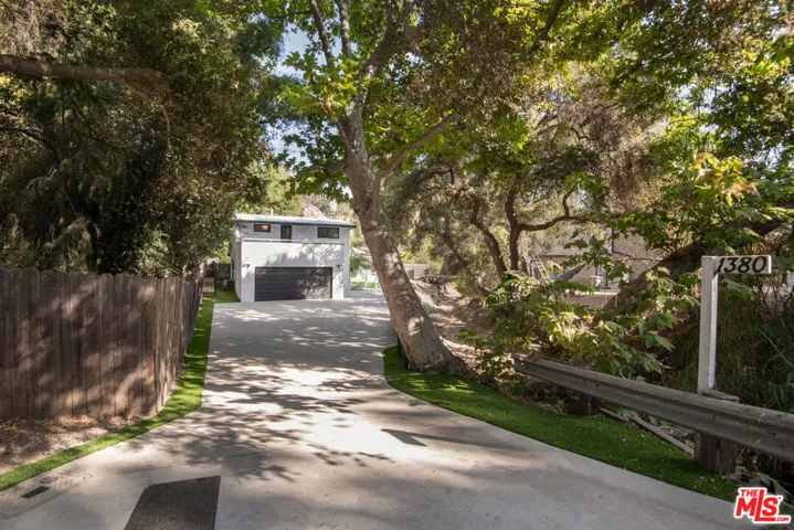 1380 Old Topanga Canyon Road, Topanga, California 90290