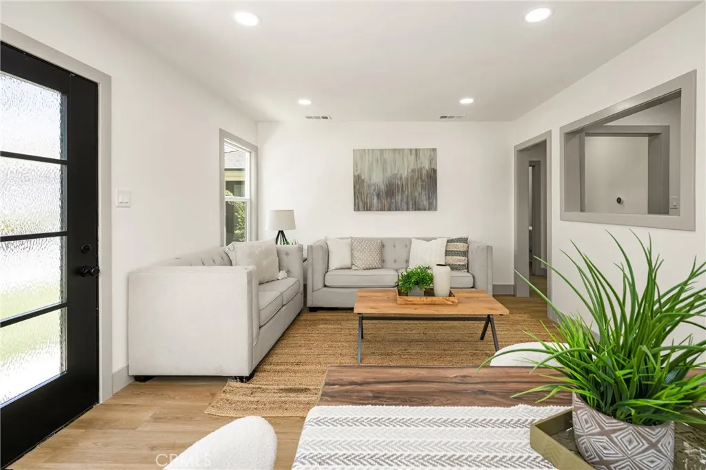2510 Termino, Long Beach, California 90815 home-pic-10